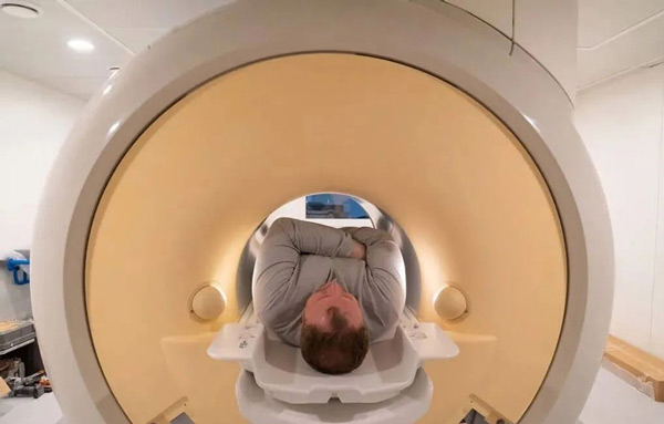 ЩֲܽдŹ(MRI)飿